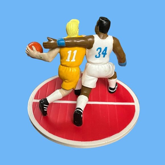 Vintage Deco Pac Vintage Basketball Players Cake Topper B10 - Picture 6 of 6